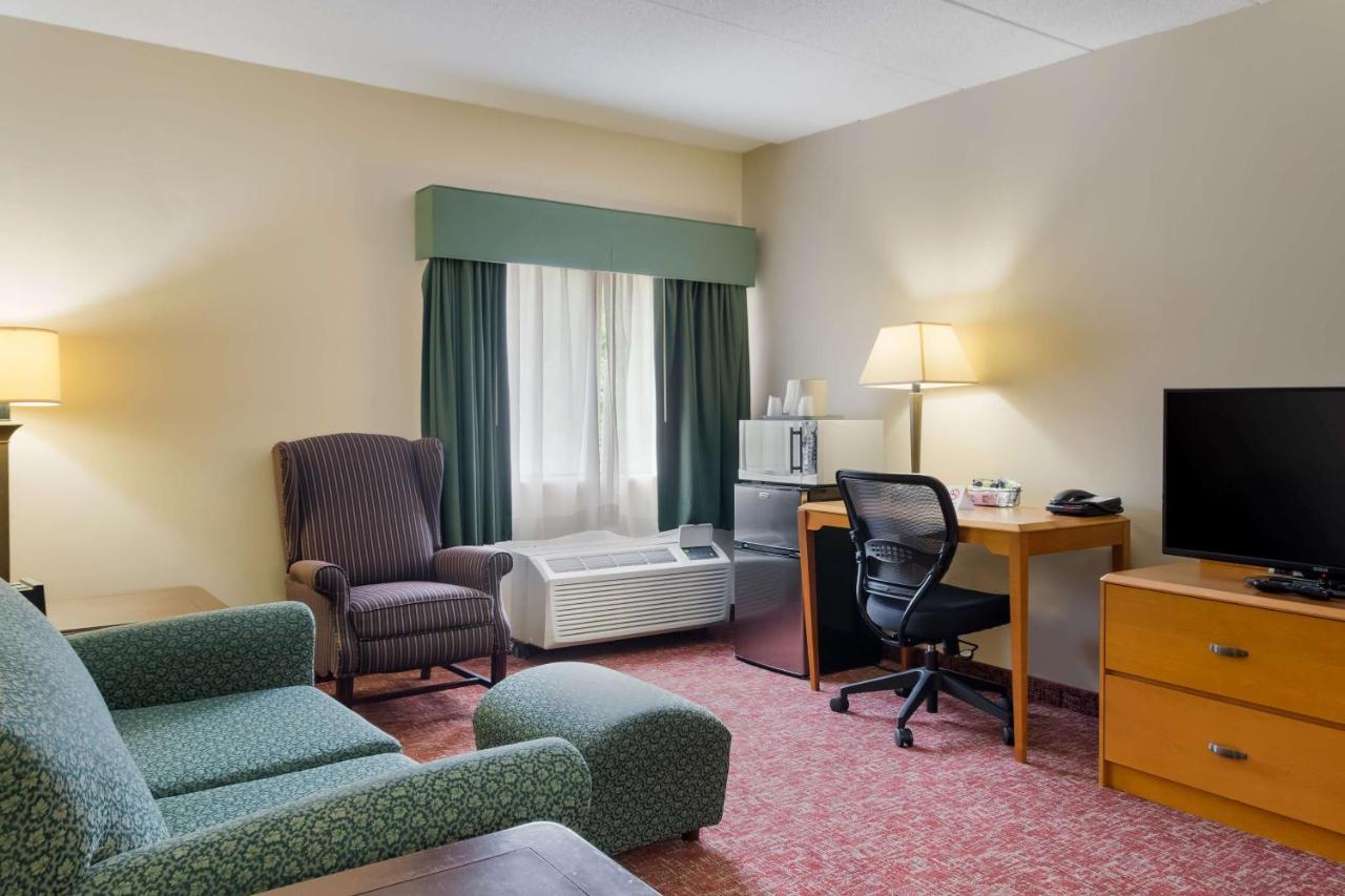 All Seasons Inn & Suites Smithfield Dış mekan fotoğraf